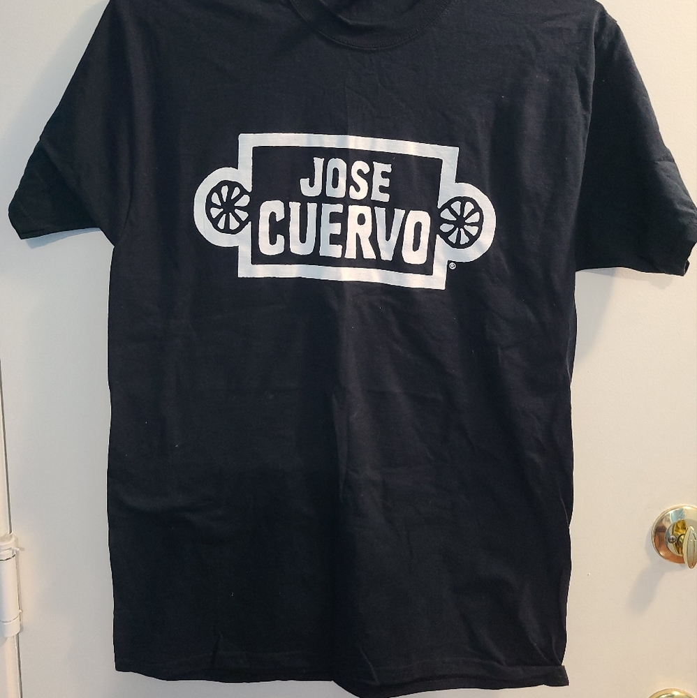 Men's medium Jose Cuervo t-shirt